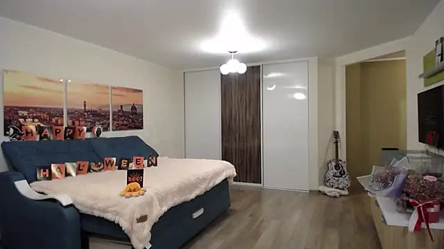 Snapshot of Kira_Bakker chatting on 11.01.25 Kira Bakker online show from 11.01.25