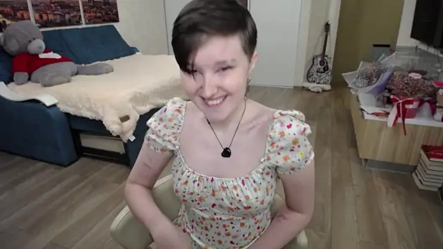 Snapshot of Kira_Bakker chatting on 11.14.25 Kira Bakker online show from 11.14.25