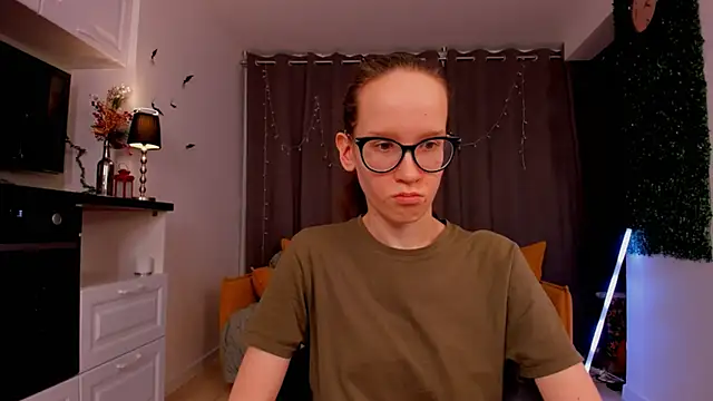 Snapshot of BettyBrowni chatting on 01.31.25 BettyBrowni online show from 01.31.25