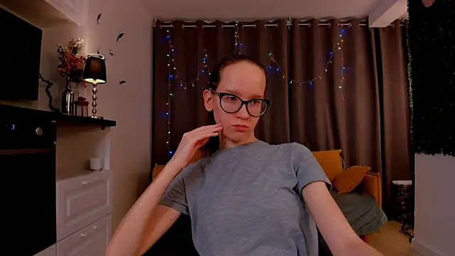 Snapshot of BettyBrowni chatting on 02.02.25 BettyBrowni online show from 02.02.25