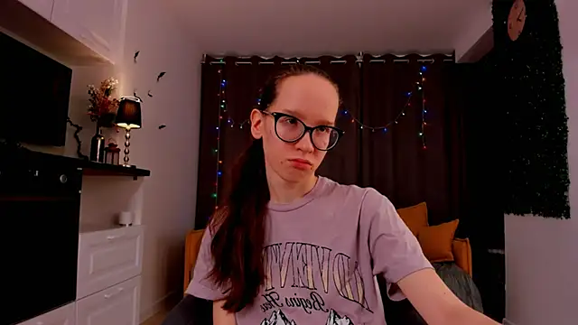 Snapshot of BettyBrowni chatting on 02.03.25 BettyBrowni online show from 02.03.25