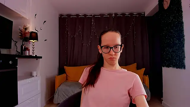 Snapshot of BettyBrowni chatting on 02.09.25 BettyBrowni online show from 02.09.25