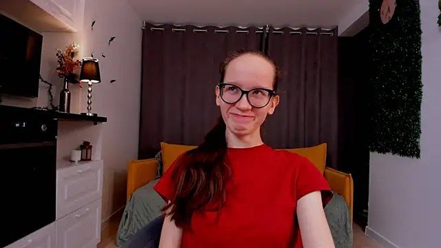 Snapshot of BettyBrowni chatting on 02.26.25 BettyBrowni online show from 02.26.25