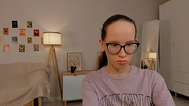 Snapshot of BettyBrowni chatting on 03.13.25 BettyBrowni online show from 03.13.25