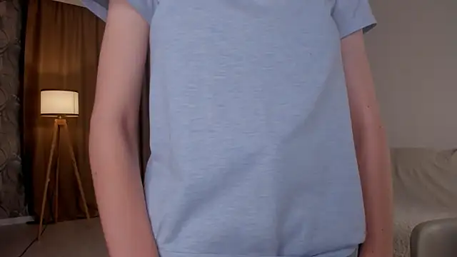 Snapshot of BettyBrowni chatting on 10.26.25 BettyBrowni online show from 10.26.25