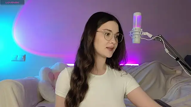 AokiAnna online show from 10.07.25