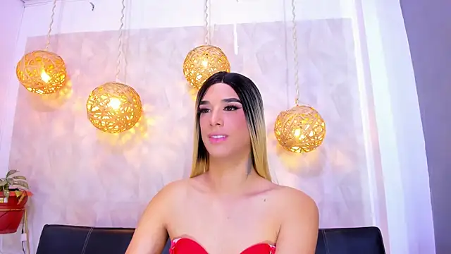 victoria aleia  online show from 12.11.24