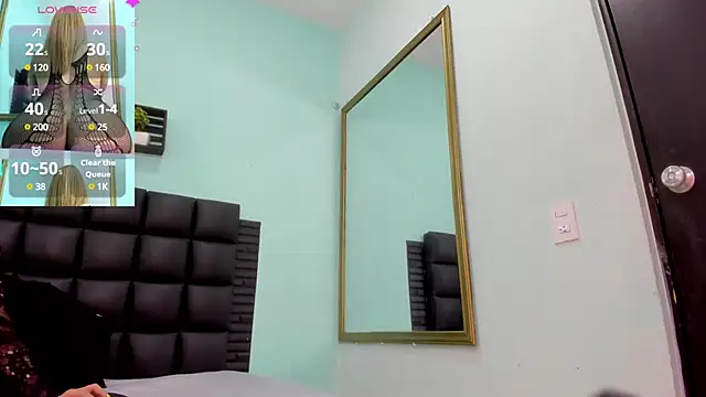 Snapshot of sabrina_med chatting on 02.20.25 sabrina med online show from 02.20.25