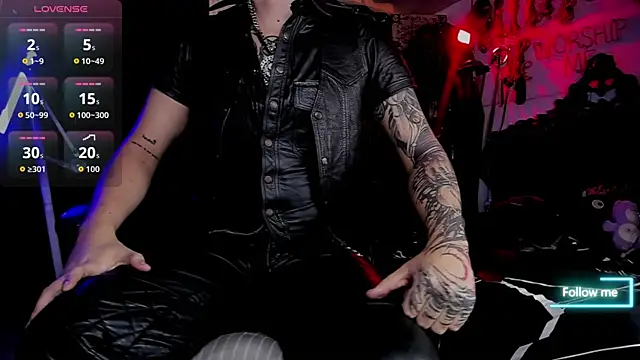 Snapshot of allanhurtss chatting on 11.05.25 allanhurtss online show from 11.05.25