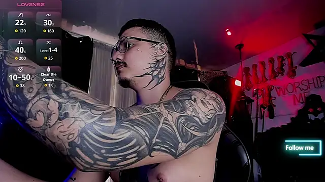 Snapshot of allanhurtss chatting on 11.09.25 allanhurtss online show from 11.09.25