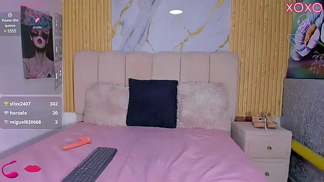 EmmyCruzZ online show from 03.05.25