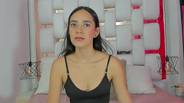 EmmyCruzZ online show from 09.23.25