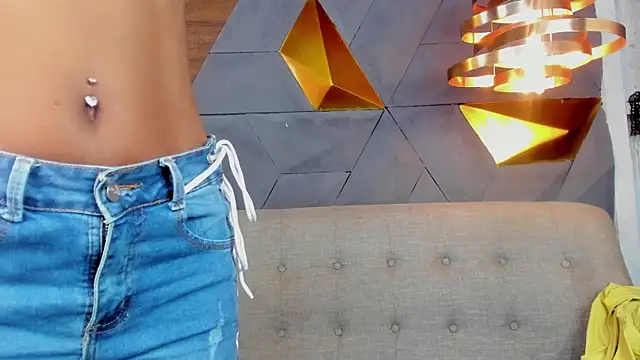 sarah banks1 online show from 01.14.25