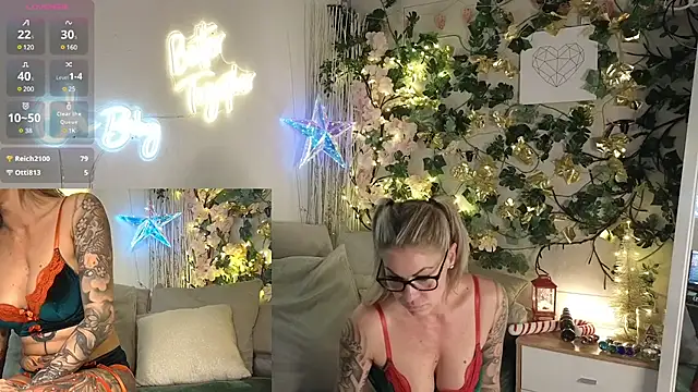 Snapshot of Tatjana_Sue chatting on 12.12.24 Tatjana Sue online show from 12.12.24