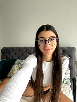 Wildberry  online show from 10.02.25