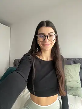 Wildberry  online show from 02.27.26