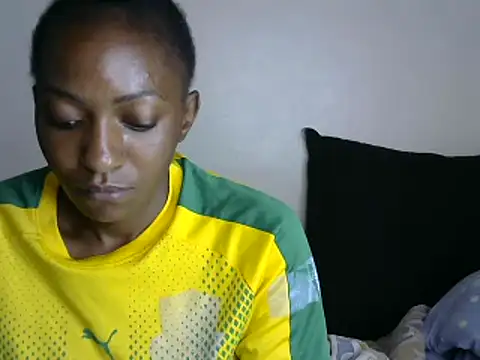 Snapshot of pretty_africanah chatting on 01.22.25 pretty africanah online show from 01.22.25