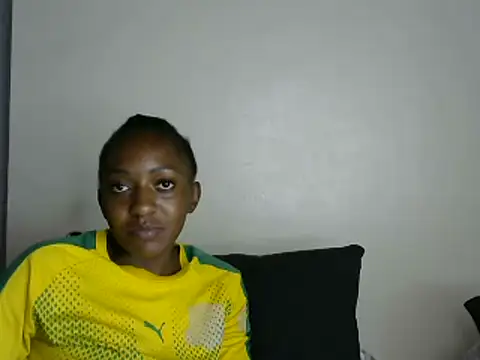 Snapshot of pretty_africanah chatting on 01.22.25 pretty africanah online show from 01.22.25