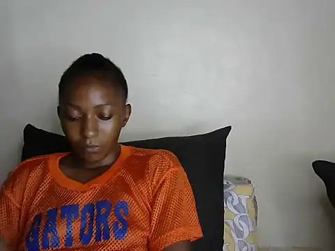 Snapshot of pretty_africanah chatting on 01.23.25 pretty africanah online show from 01.23.25