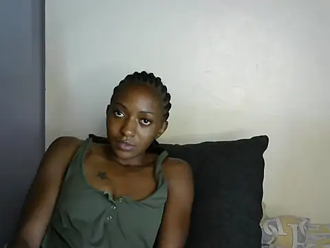 Snapshot of pretty_africanah chatting on 01.31.25 pretty africanah online show from 01.31.25