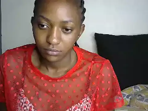 Snapshot of pretty_africanah chatting on 02.01.25 pretty africanah online show from 02.01.25