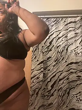 Fluffymama online show from 09.11.25