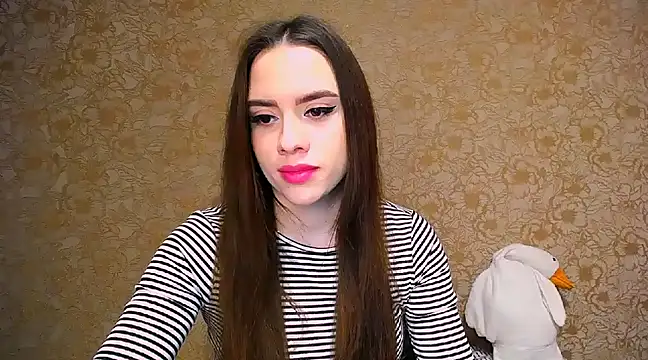  your fantasy girl online show from 03.19.25