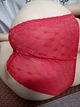 Haralushiaaa online show from 09.18.25