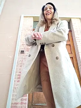 JasmineNoir2 online show from 10.18.25