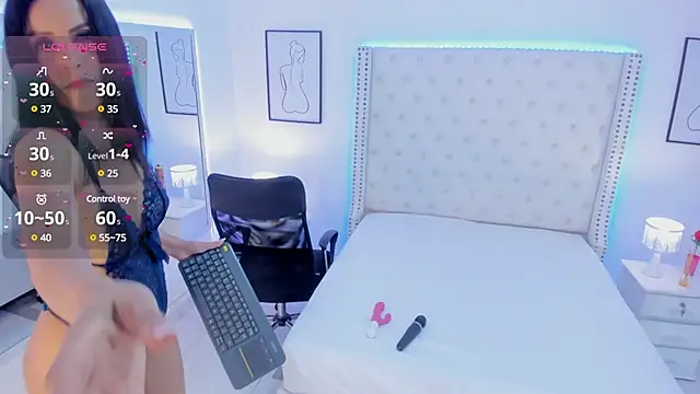 Snapshot of Coco_Balenciaga_ chatting on 02.04.25 Coco Balenciaga online show from 02.04.25