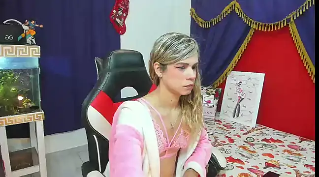 isabella lunats online show from 01.16.25