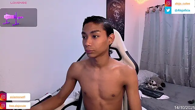 alejo cute online show from 10.14.25