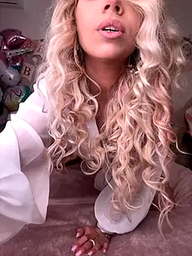 maddisonblush online show from 10.17.25