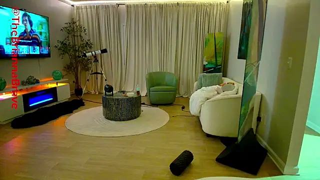 Snapshot of BriannaBrave chatting on 06.26.26 BriannaBrave online show from 06.26.26