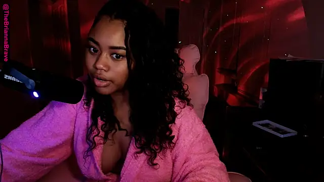 Snapshot of BriannaBrave chatting on 07.19.26 BriannaBrave online show from 07.19.26