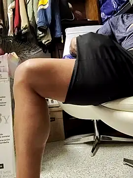 Snapshot of 3prettyboy3 chatting on 10.13.25 3prettyboy3 online show from 10.13.25