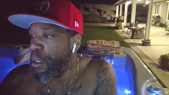 Snapshot of 3prettyboy3 chatting on 11.08.25 3prettyboy3 online show from 11.08.25