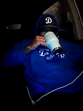 3prettyboy3 online show from 11.17.25