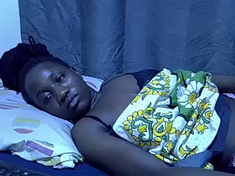 Adaline-Paris online show from 03.11.25