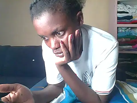 awino001 online show from 04.01.26