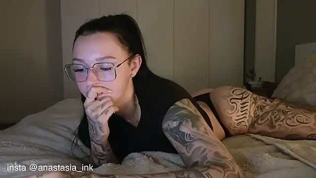Snapshot of anastasiaink chatting on 09.12.25 anastasiaink online show from 09.12.25