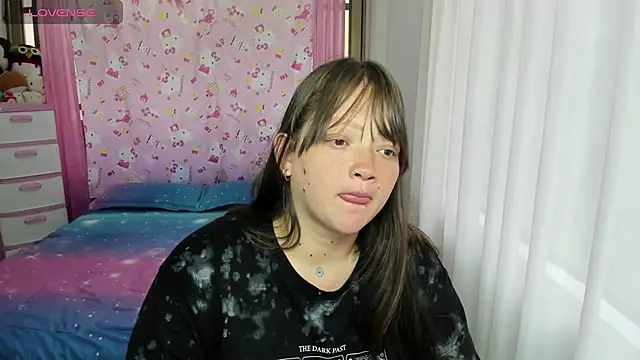 Snapshot of pamela_tcw chatting on 02.05.25 pamela tcw online show from 02.05.25