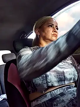 Snapshot of natally_ross21 chatting on 12.03.24 natally ross21 online show from 12.03.24