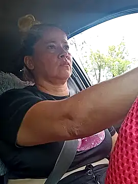 Snapshot of natally_ross21 chatting on 02.02.25 natally ross21 online show from 02.02.25