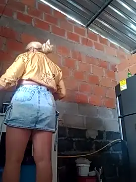 Snapshot of natally_ross21 chatting on 02.11.25 natally ross21 online show from 02.11.25