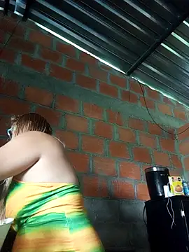 Snapshot of natally_ross21 chatting on 10.17.25 natally ross21 online show from 10.17.25