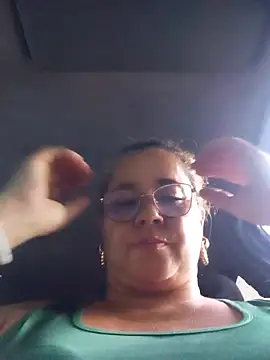 Snapshot of natally_ross21 chatting on 10.24.25 natally ross21 online show from 10.24.25