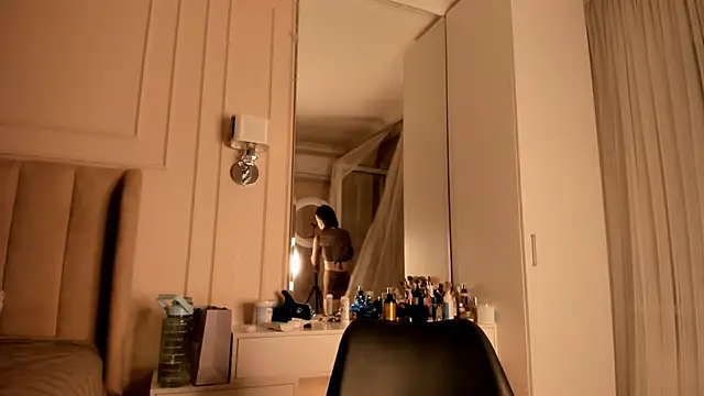 melissa yamazaki online show from 10.31.25