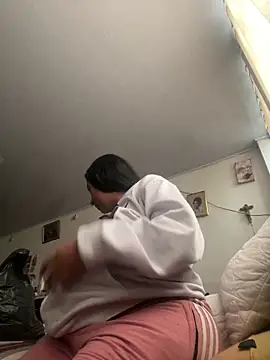 Snapshot of luna_asss chatting on 11.15.25 luna asss online show from 11.15.25