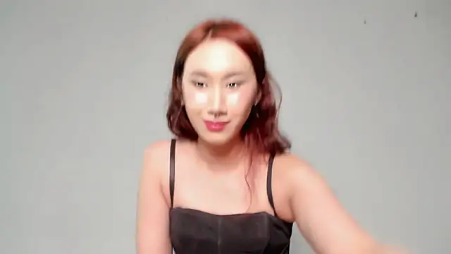 Snapshot of asian_kiya chatting on 02.20.26 asian kiya online show from 02.20.26